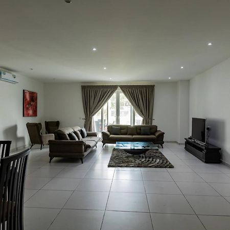 Accra Fine Suites - Henrietta'S Residences Eksteriør billede
