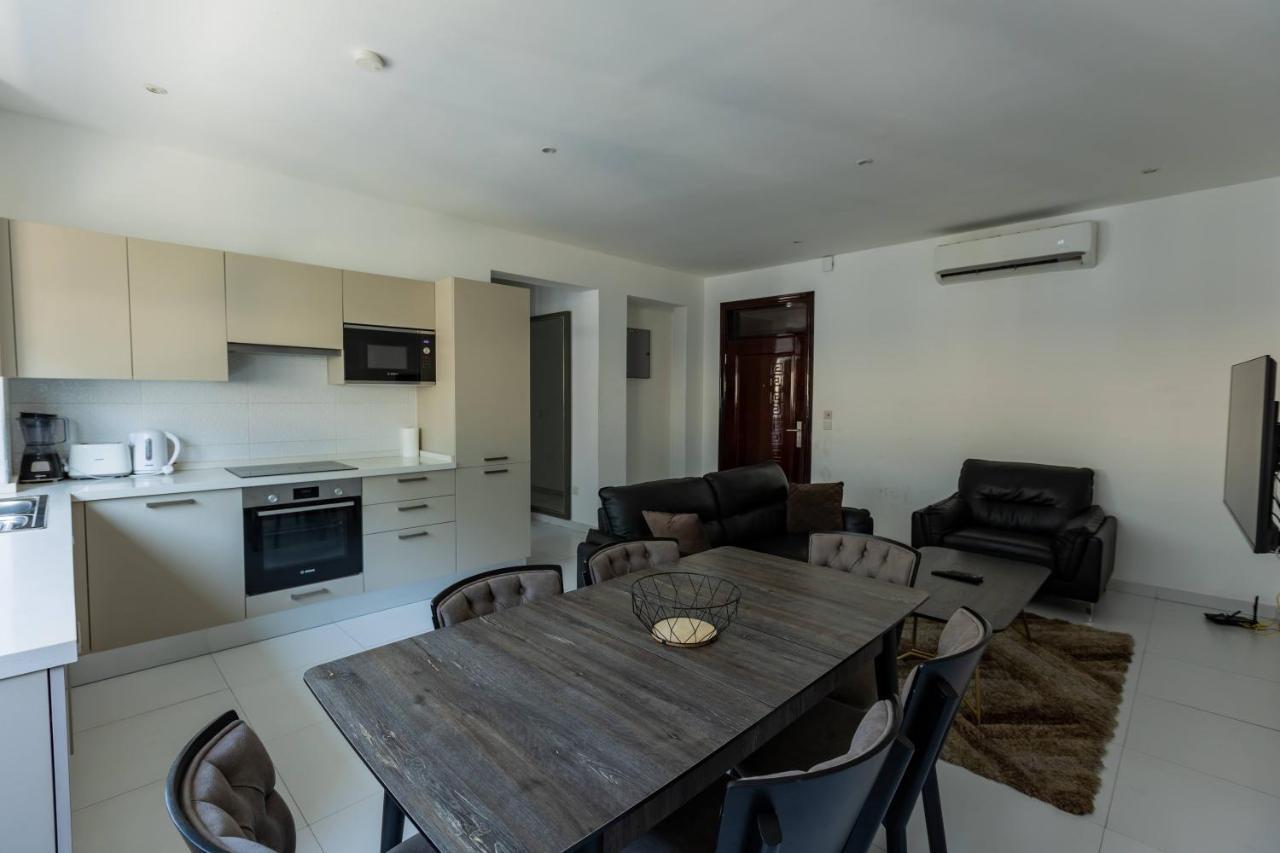 Accra Fine Suites - Henrietta'S Residences Eksteriør billede