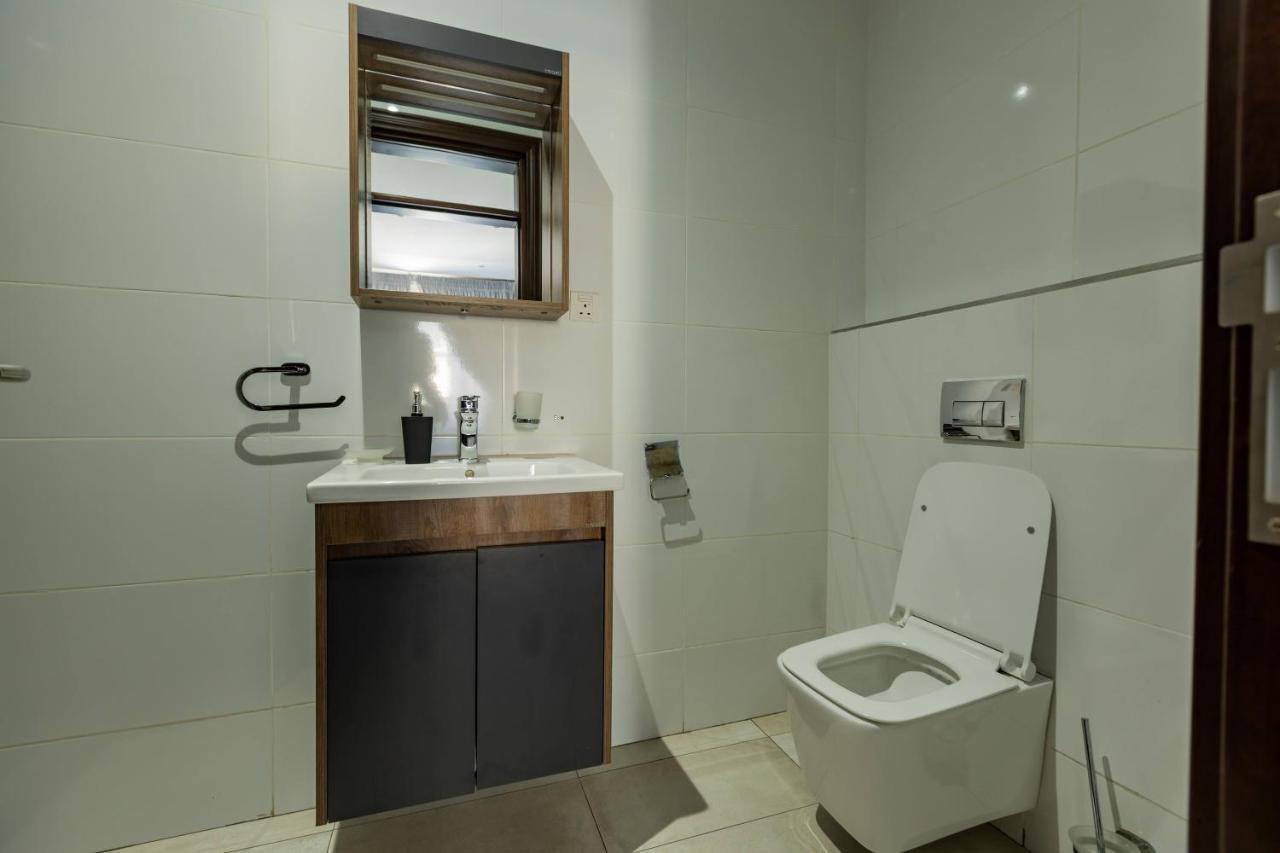 Accra Fine Suites - Henrietta'S Residences Eksteriør billede