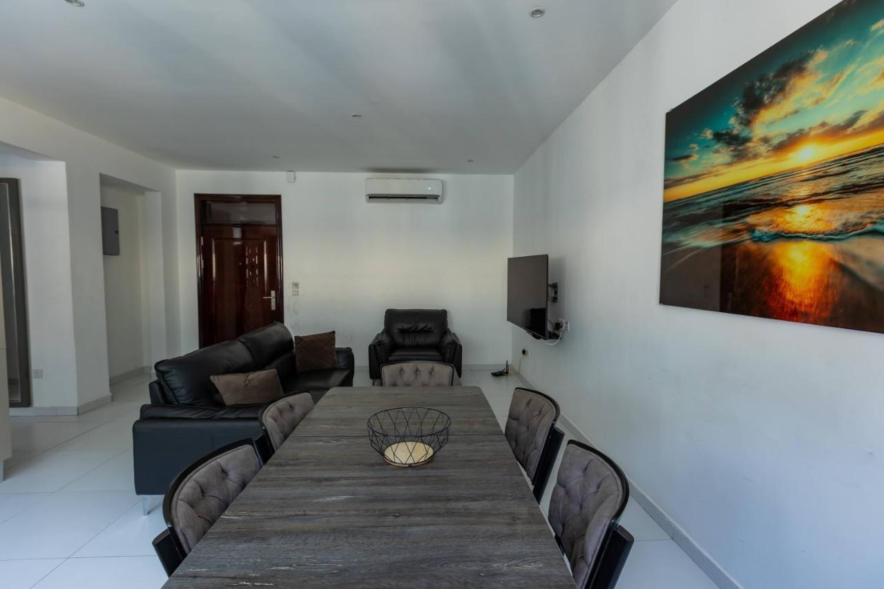 Accra Fine Suites - Henrietta'S Residences Eksteriør billede